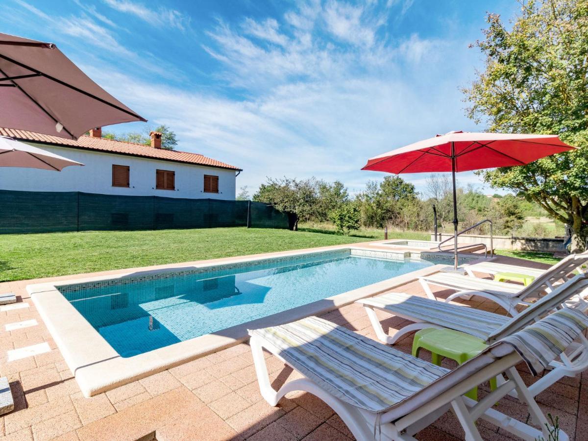 Holiday Home Poje - Mvn251 By Interhome Motovun Buitenkant foto